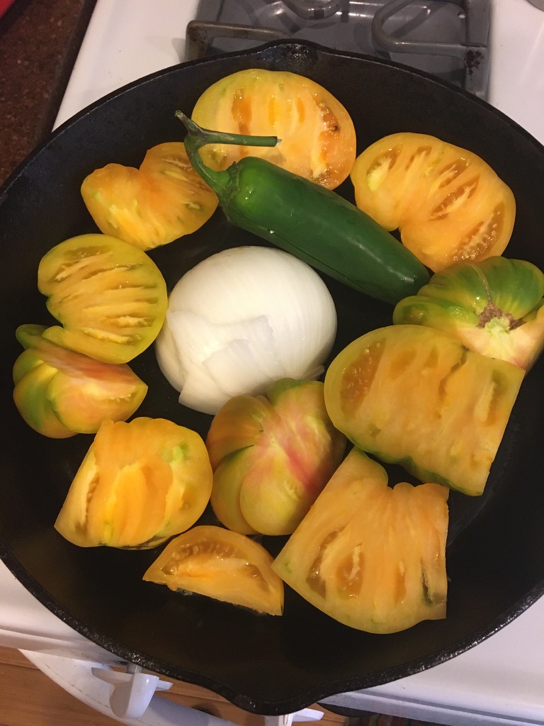 Green tomatoe salsa (photo 1 of 2)